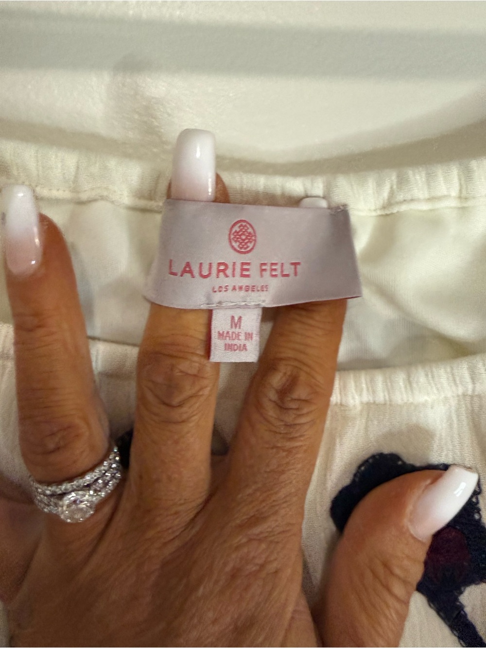 Laurie Felt Boho Embroidered White Peasant top Multicolor Floral size medium - Picture 4 of 13